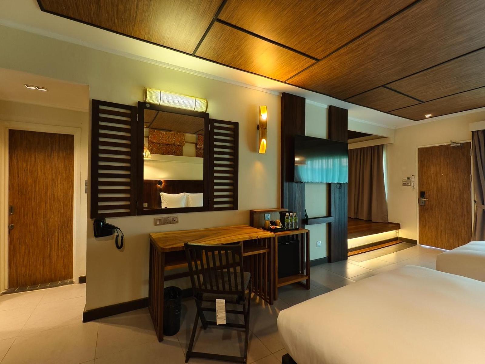 Borneo Beach & Mangrove Resort Tuaran 外观 照片